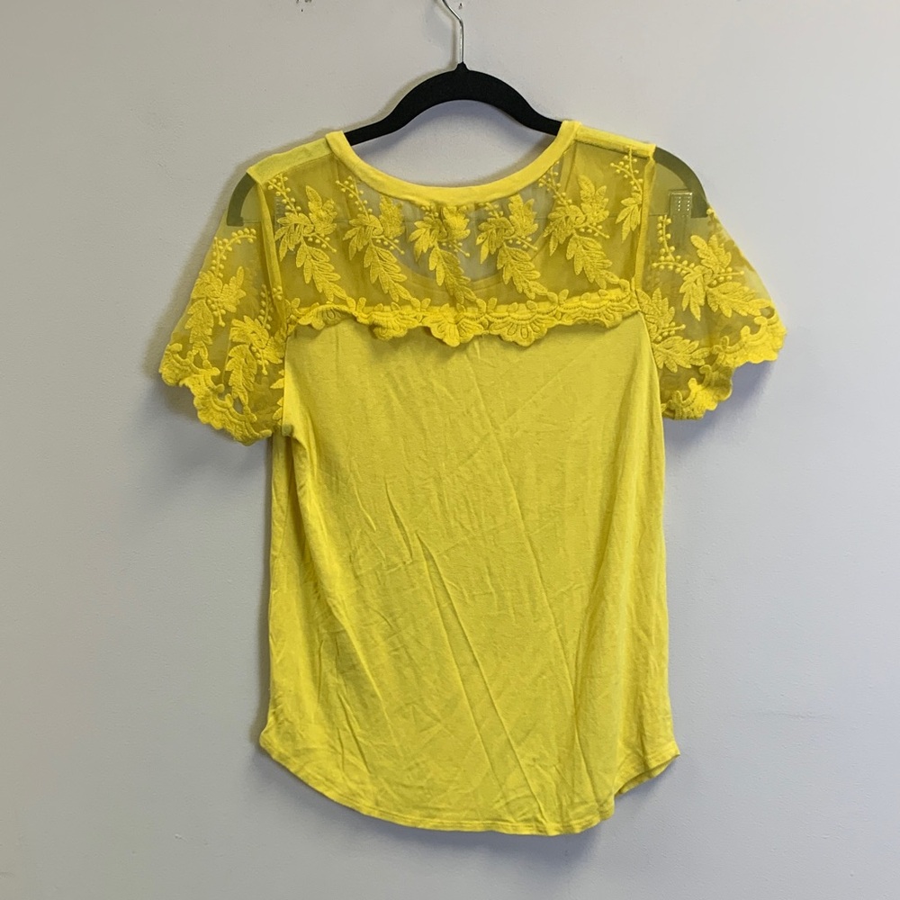 Yellow Lace Sleeve Women's Top - Picture 3 of 6
